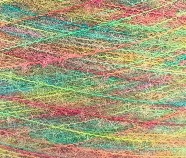 Zimpfer Wolle Selezione Art. Soriano Nm 1/15 – Fil en alpaga baby col. Rose, vert d’eau et jaune 02